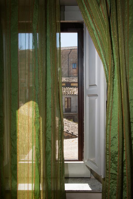Bed and Breakfast Umberto 33 П'яцца-Армерина Номер фото