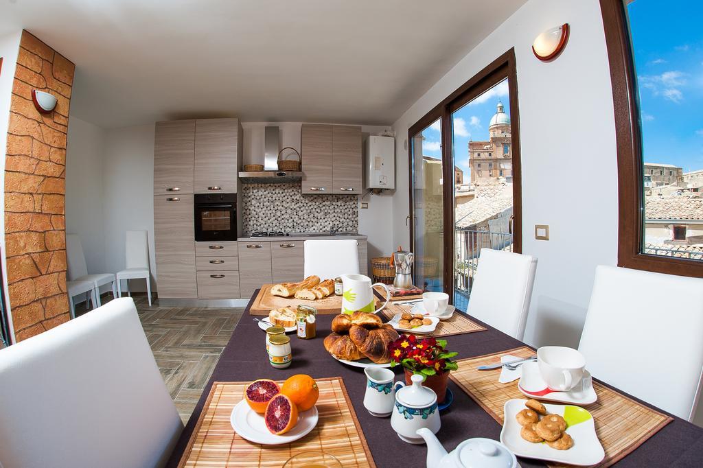 Bed and Breakfast Umberto 33 П'яцца-Армерина Екстер'єр фото
